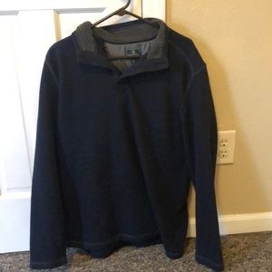 G.H. Bass navy quarter zip XL mens
